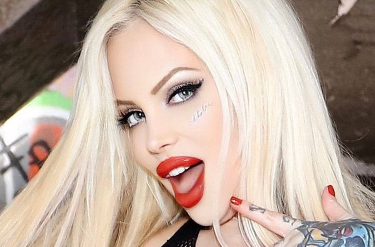 Sabrina Sabrok aplaude que hijo de Yahir se dedique al cine para adultos por esta razón