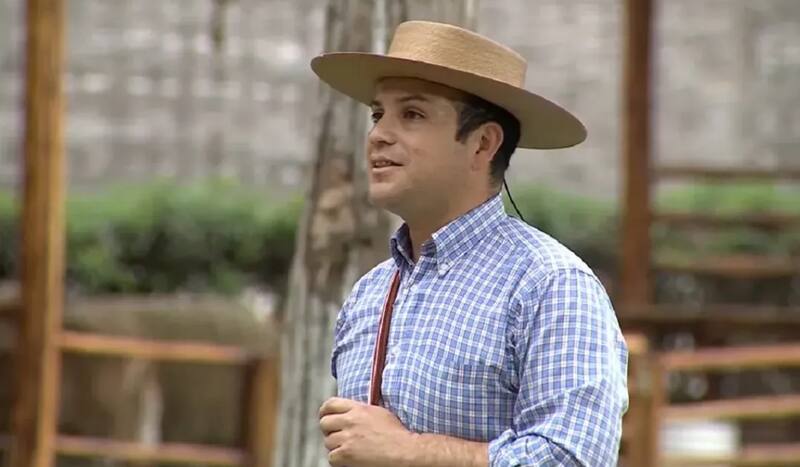 desmiente dichos de maltrato animal de Angélica Sepúlveda.