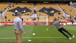 VIDEO | ¡Trágame tierra! El vergonzoso chascarro de histórico delantero inglés en vivo por TV en la Premier League