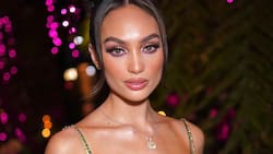 Miss Universo R'Bonney Gabriel deja atrás polémicas para ayudar a los más necesitados