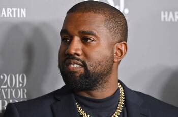 Kanye West afirma que evitó que se filtrara un segundo video íntimo de Kim Kardashian y Ray J