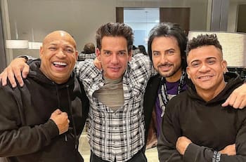 Cristián de la Fuente cambió el uniforme por la fiesta con Gente de Zona y Beto Cuevas