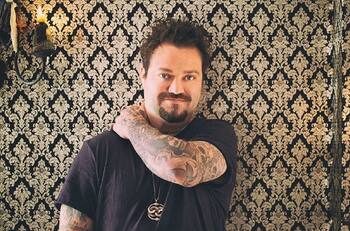 Bam Margera dice que fue "pronunciado muerto" después de cuatro ataques de epilepsia