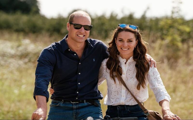 El príncipe y la princesa de Gales posaron para celebrar su aniversario