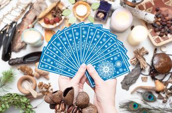 Tarot del día: Descubre el consejo de las cartas hoy lunes 29 de agosto