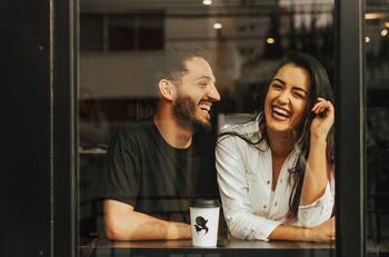 ¿Con ganas de conquistar a un Géminis? Chat GPT definió la mejor forma de hacerlo