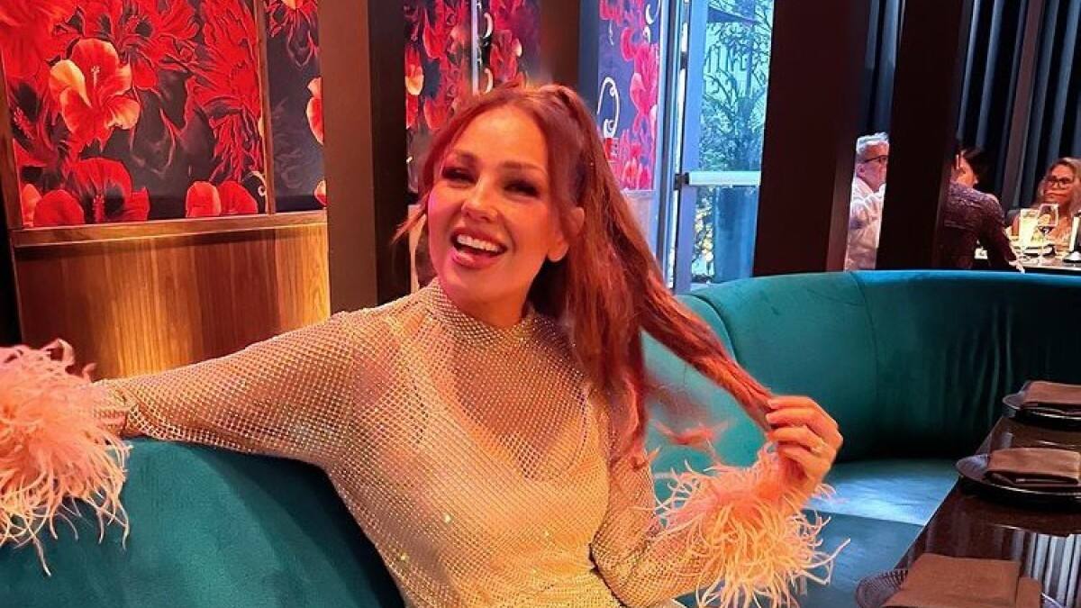 Thalía festeja su cumpleaños y sigue la fiesta por las calles de Miami