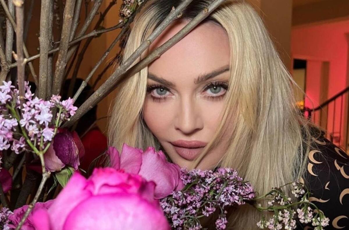 Madonna se dio un apasionante beso con Tokischa en un concierto del Orgullo LGBT+