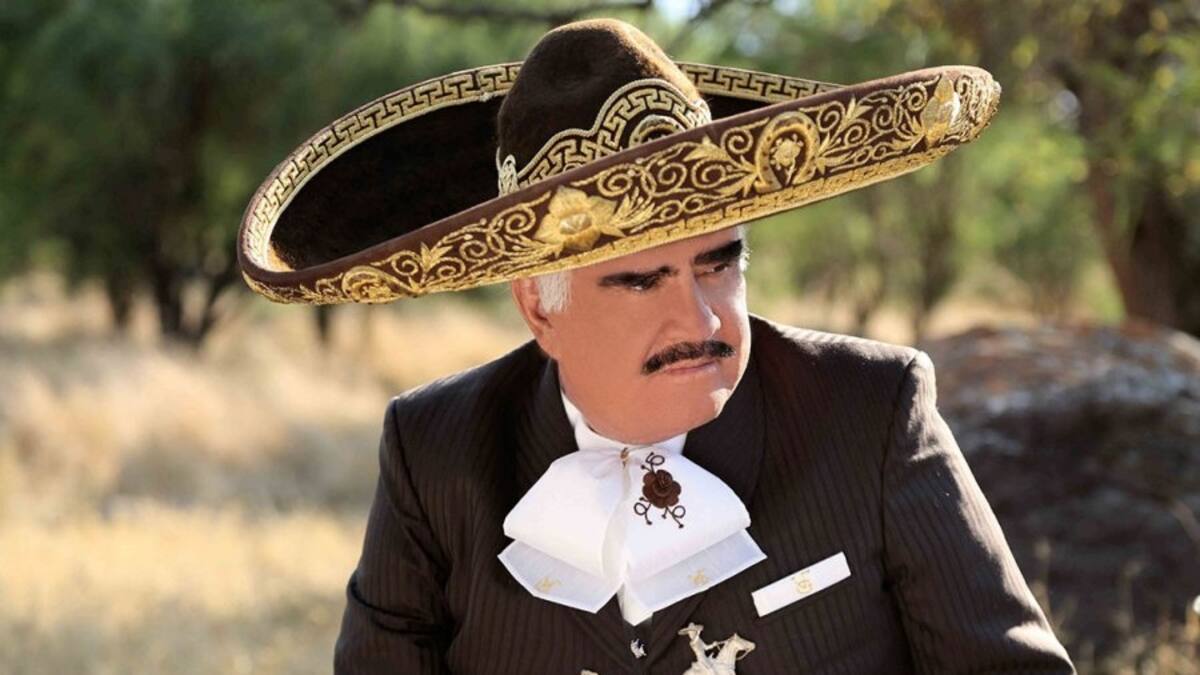 Vicente Fernández: su exnuera América Guinart ora por él