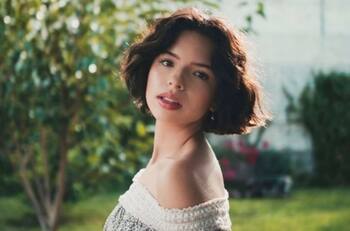 Ángela Aguilar responde a quienes dudan de su talento y aseguran que su éxito se debe a su apellido