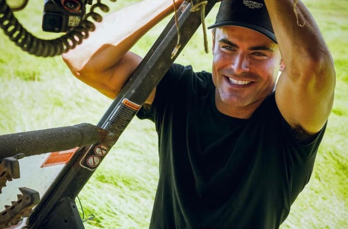 Zac Efron sufrió depresión por la dieta que siguió para Baywatch