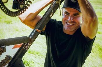 Zac Efron sufrió depresión por la dieta que siguió para Baywatch