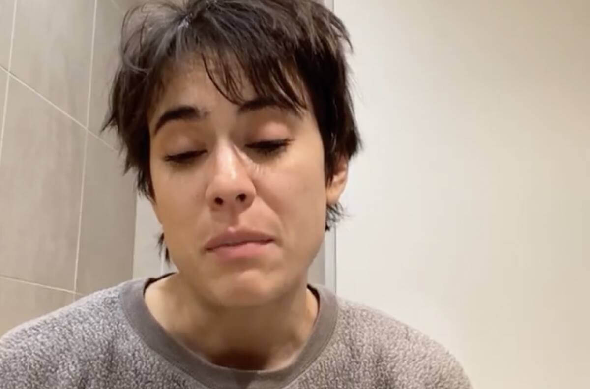“Necesito, para mi cordura, volver a aterrizar”: La “reina del flow” se muestra visiblemente cansada