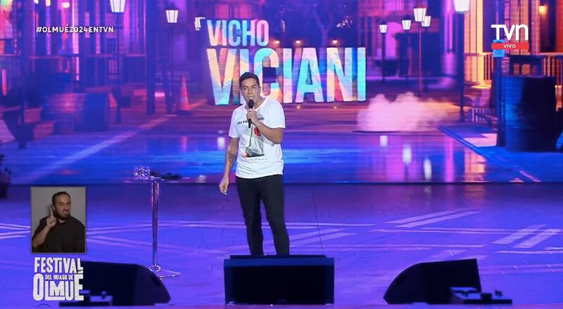 Vicho Viciani durante su presentación en el Festival del Huaso de Olmué 2024.