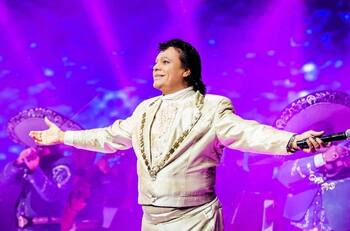 Juan Gabriel "regresa" a la segunda temporada de “Hasta que te conocí”