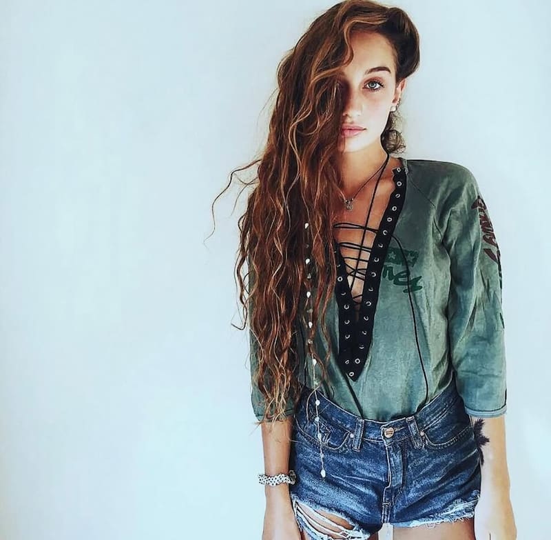 La cantante impactó con fotos de su adolescencia.