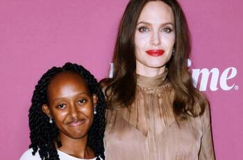 Angelina Jolie al borde del llanto, despide a su hija Zahara en su primer día como universitaria