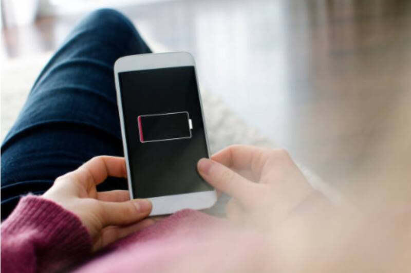 Astrología Estos son los signos zodiacales que menos cuidan la batería de su celular. - Créditos: Getty Images