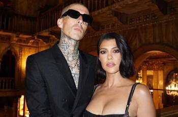¡Kourtney Kardashian y Travis Barker ya son marido y mujer!