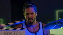 (VIDEO) José Ron criticado por tocar covers de Muse: “Sigue haciendo novelas”