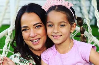 Adamari López envía conmovedor mensaje a su hija Alaïa en la primera Navidad sin Toni Costa