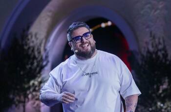 ¡Funcionó la bendición de su ex! Rutina de Erwin Padilla en Olmué 2026 obtuvo más rating que el show de Luck Ra