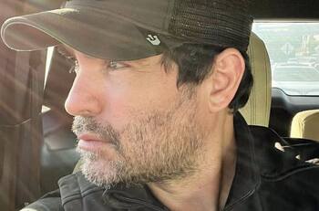 Eduardo Verástegui pide cadena de oración por la salud de su padre