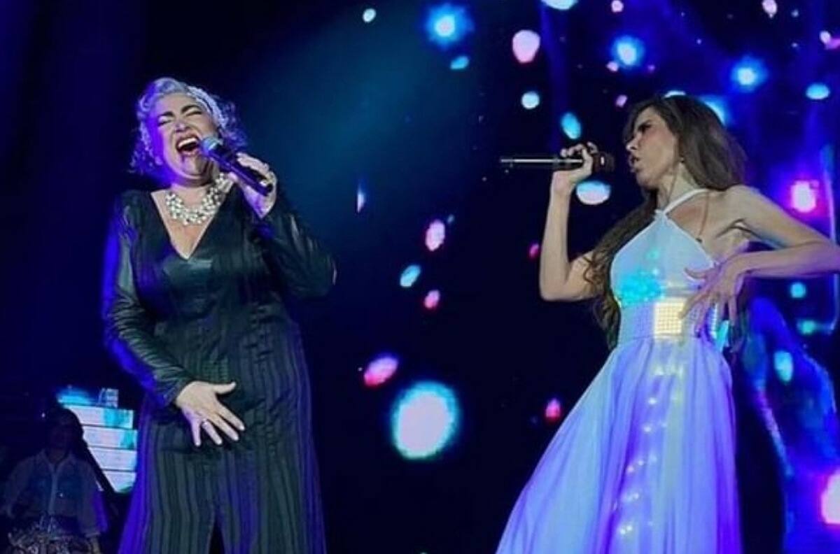 Amanda Miguel regresa a los escenarios y canta con Gloria Trevi