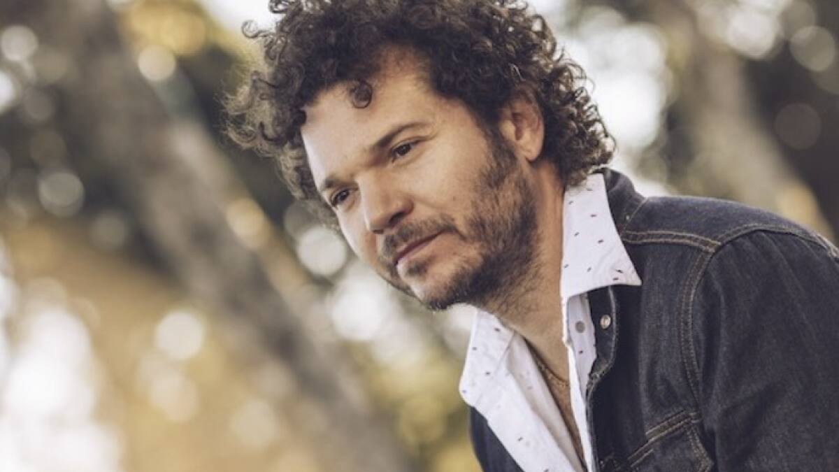 Polémico video deja al cantante colombiano Andrés Cabas en el ojo del huracán