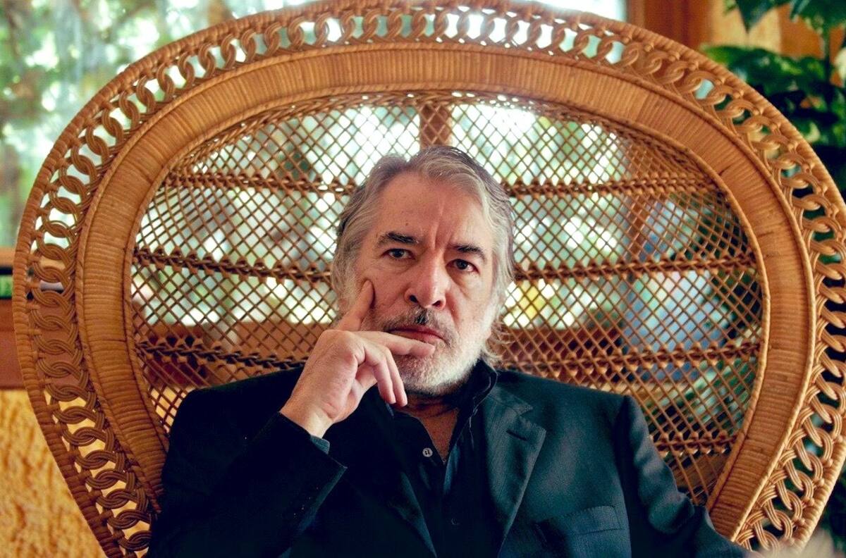 Enrique Rocha: conoce al guapo hijo del histrión que muy pocos conocen