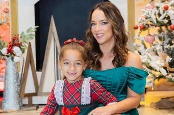 Adamari López y su hija Alaïa realizan mágico viaje para celebrar Año Nuevo