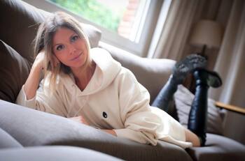 Nuria Tomás, ex de Piqué, brilla en el mundo mediático y en lo personal