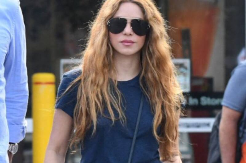 Shakira se encuentra en Miami mientras Gerard Piqué y Clara Chía demuestran su amor en Barcelona - Créditos: twitter