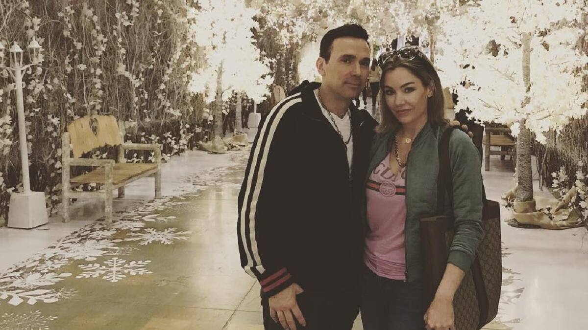 Esposa de Jason David Frank: "Han convertido la tragedia de mi familia en un cuento fantástico"