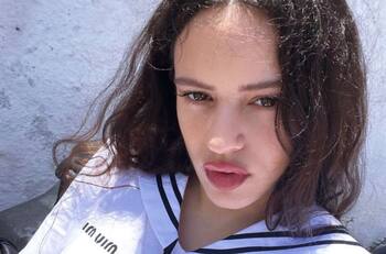 ¿Terminó con Rauw Alejandro? Rosalía conquista TikTok con sus consejos para el despecho