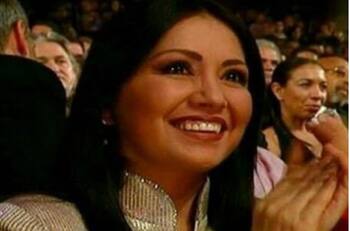 ¿Por qué Ana Gabriel no puede aceptar ni regalos ni fotos con sus fans?