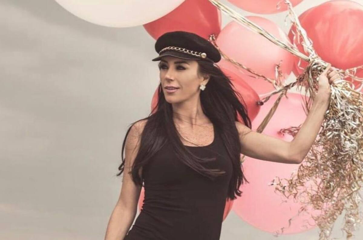 Inés Gómez Mont se encuentra en playas mexicanas, dice su exsuegra