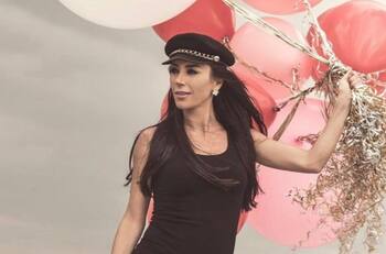 Inés Gómez Mont se encuentra en playas mexicanas, dice su exsuegra