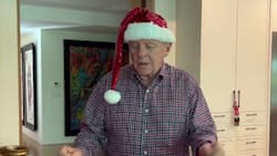 Anthony Hopkins baila en video para desear felices fiestas a sus seguidores