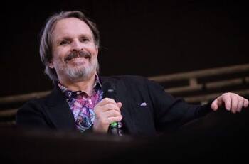 Miguel Bosé se pone nostálgico y recuerda a su amiga Penélope Cruz