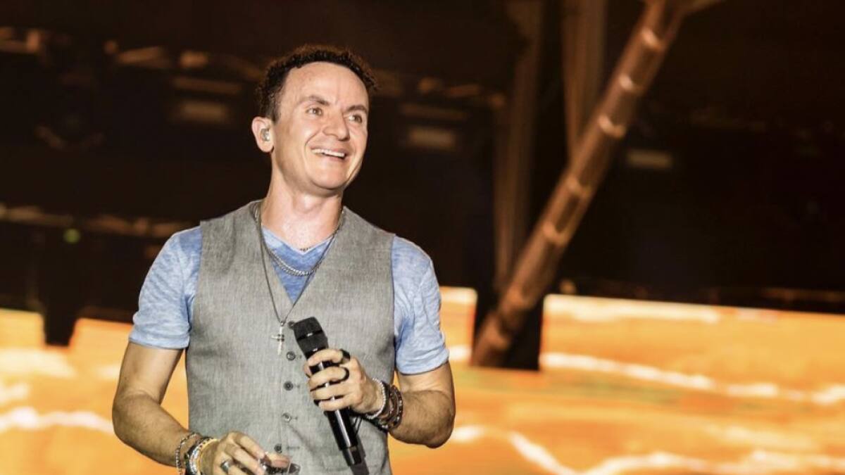 “Besos en la frente”, la canción de Fonseca para ayudar a los niños en Colombia