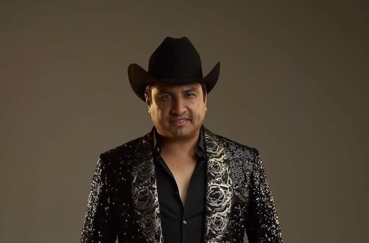 ¨No soy guapo, pero estoy de moda”: Julión Álvarez