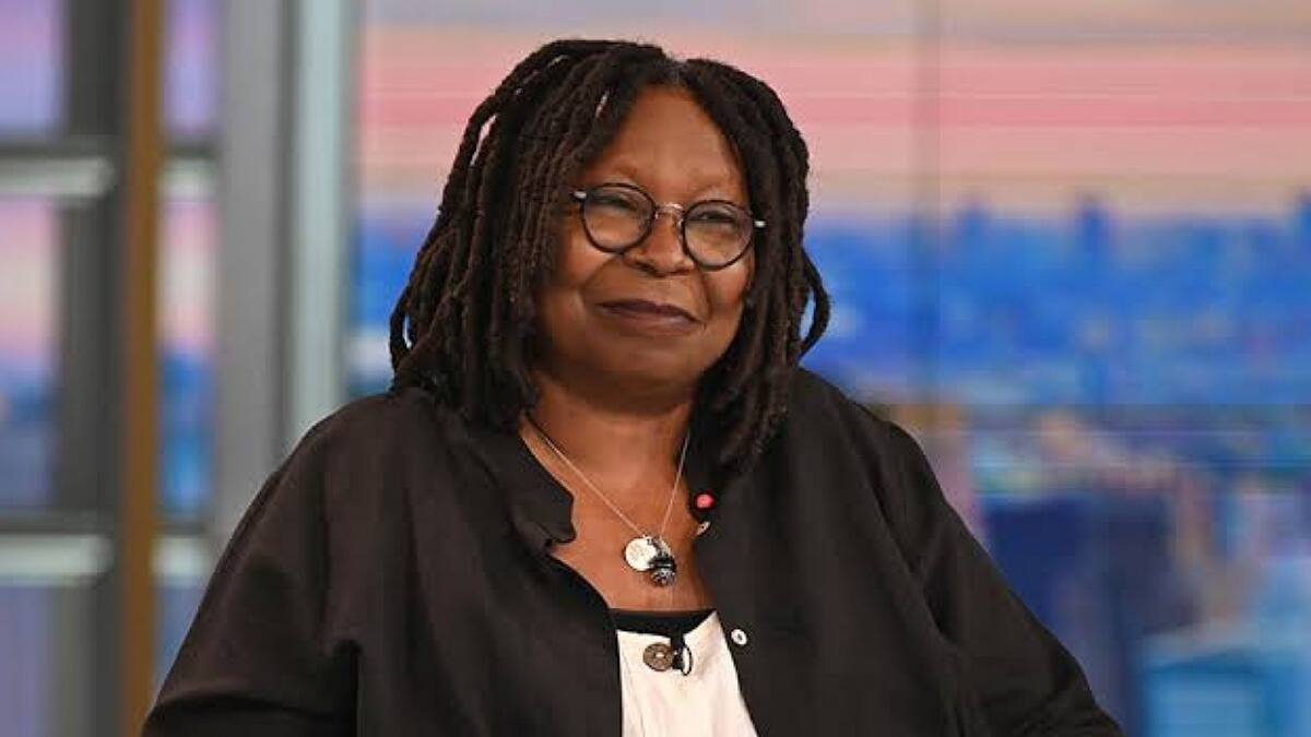 Whoopi Goldberg regresa a la TV tras sus comentarios sobre el Holocausto