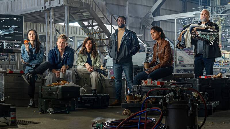 De los creadores de Rápidos y Furiosos 8 llega Lift, un Robo de Primera Clase. Créditos: Netflix