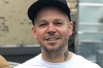 Residente estrena su nuevo sencillo "This is not America" cargado de una fuerte crítica social