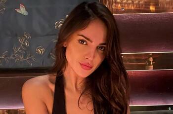 Eiza González usa look de marca ucraniana en muestra de apoyo a Ucrania