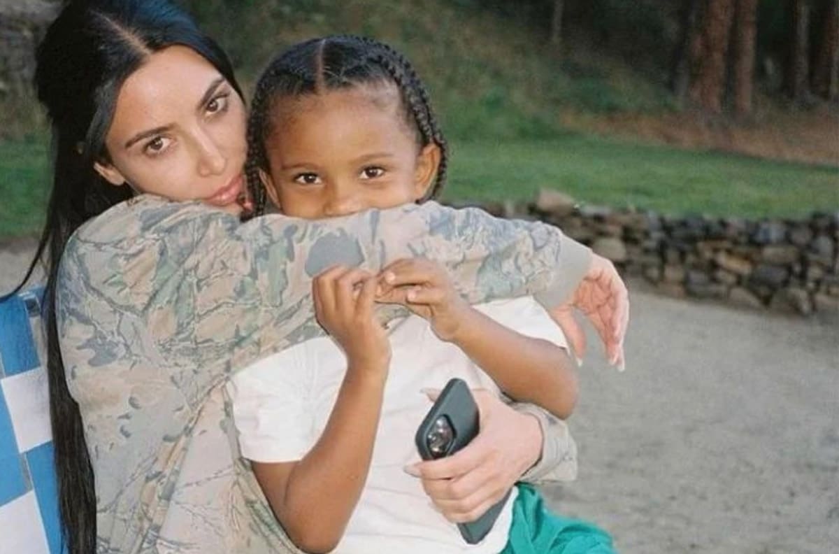 El extraño regalo que el hijo de Kim Kardashian le pidió al "hada de los dientes"