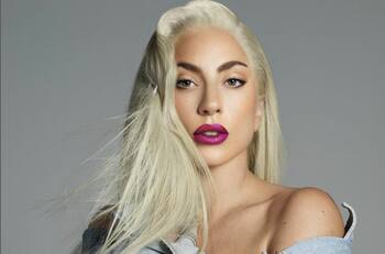 Lady Gaga se niega a pagar recompensa a la mujer que recuperó a sus perros