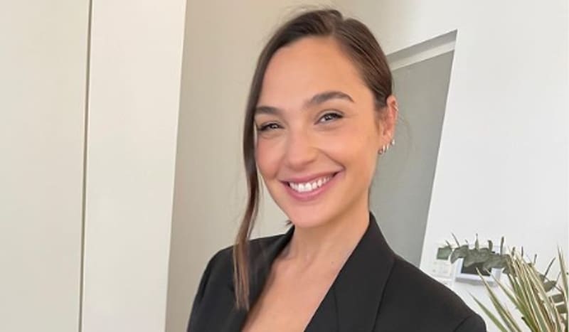 Gal Gadot Gal Gadot - Créditos: Capturas de pantalla