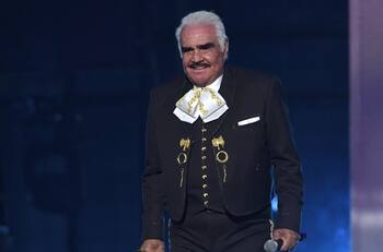 Vicente Fernández podría quedar parapléjico si no responde a la rehabilitación